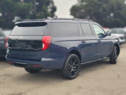 Ford Expedition Max Platinum 4x4 2027 — side view