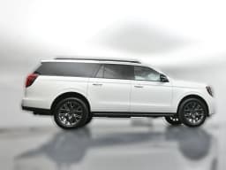Ford Expedition Max Platinum 4x4 2026 — side view
