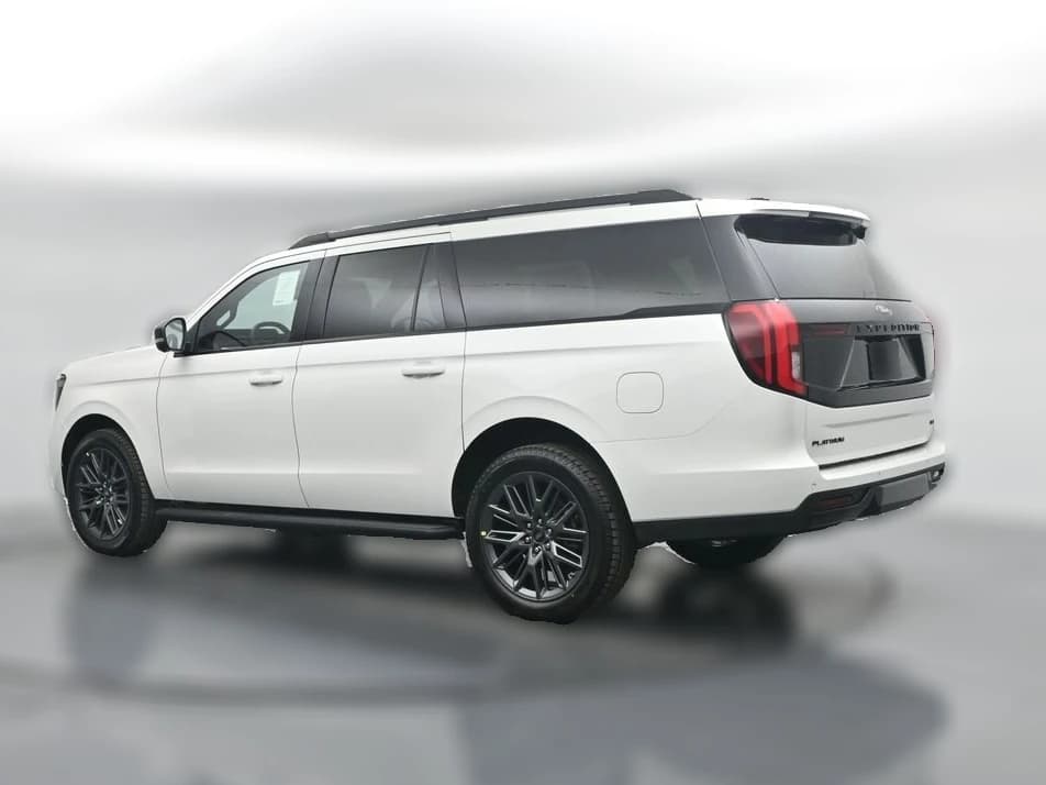 Ford Expedition Max Platinum 4x4 2026 — side view