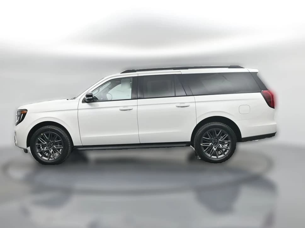 Ford Expedition Max Platinum 4x4 2026 — side view