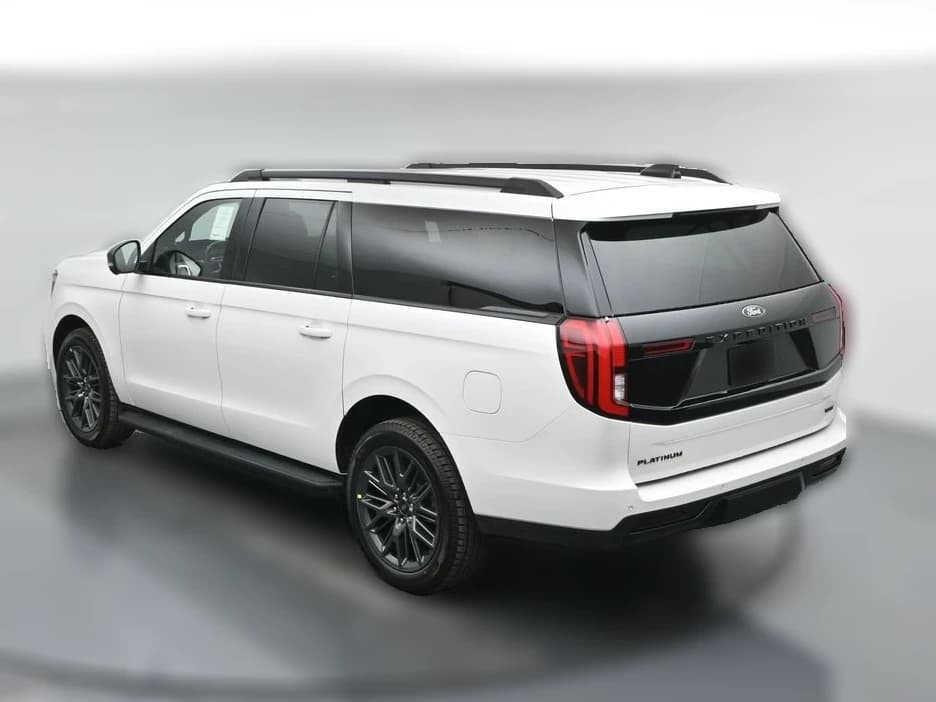 Ford Expedition Max Platinum 4x4 2026 — side view