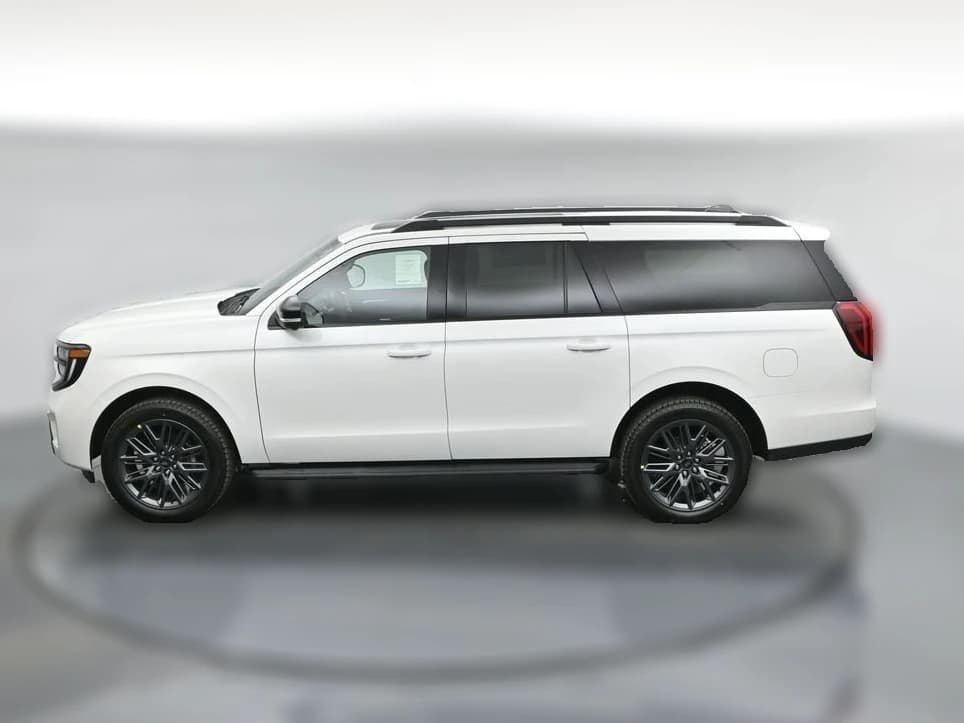 Ford Expedition Max Platinum 4x4 2026 — side view