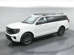 Ford Expedition Max Platinum 4x4 2026 — side view