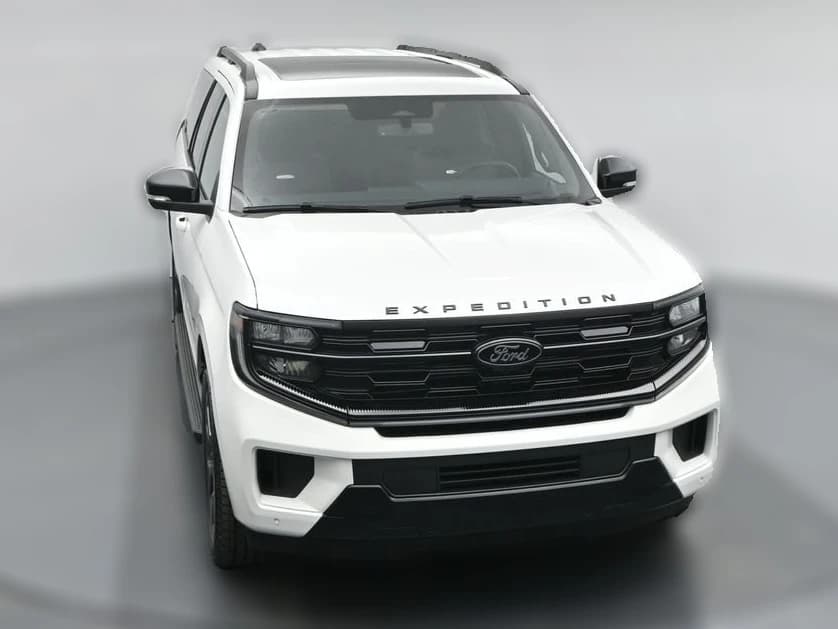 Ford Expedition Max Platinum 4x4 2026 — side view