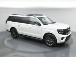 Ford Expedition Max Platinum 4x4 2026 — side view