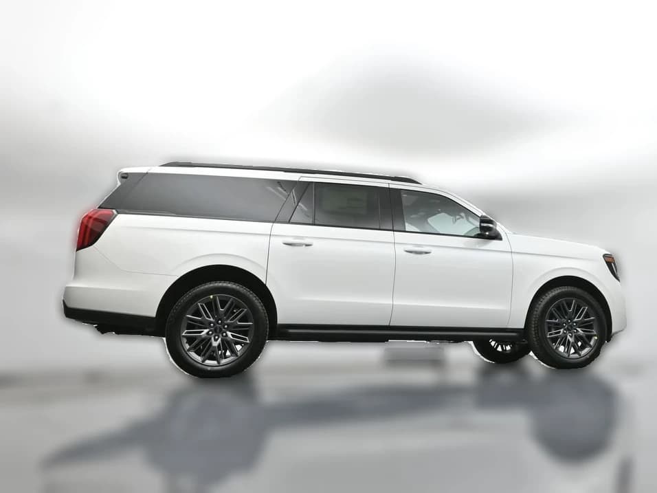 Ford Expedition Max Platinum 4x4 2026 — side view