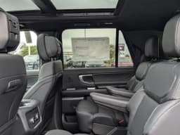 Ford Expedition Max Platinum 4x4 2027 — side view