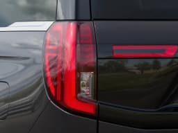 Ford Expedition Max Platinum 4x4 2027 — side view