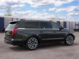 Ford Expedition Max Platinum 4x4 2027 — side view