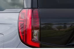 Ford Expedition Max Platinum 4x4 2027 — side view