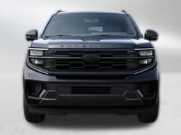 Ford Expedition Max Platinum 4x4 2027 — side view