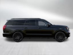 Ford Expedition Max Platinum 4x4 2027 — side view