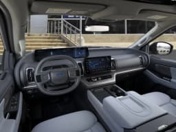 Ford Expedition Max Platinum 4x4 2026 — side view