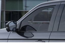 Ford Expedition Max Platinum 4x4 2026 — side view