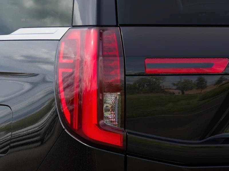Ford Expedition Max Platinum 4x4 2027 — side view