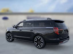 Ford Expedition Max Platinum 4x4 2025 — side view