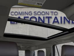 Ford Expedition Max Platinum 4x4 2025 — side view