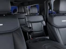 Ford Expedition Max Platinum 4x4 2027 — side view