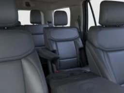 Ford Expedition Active 4x2 2026 — side view