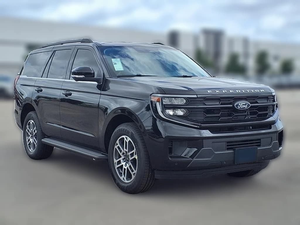 Ford Expedition Active 4x2 2026 — side view