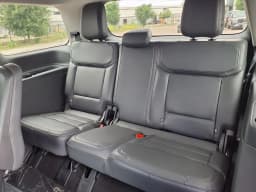 Ford Expedition Active 4x2 2026 — side view