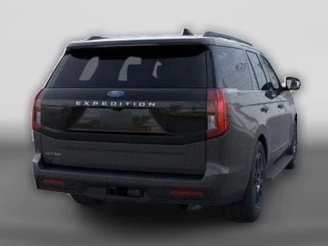 Ford Expedition Active 4x2 2026 — side view