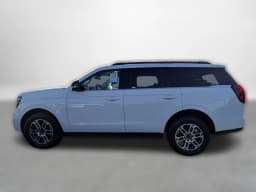 Ford Expedition Active 4x2 2026 — side view