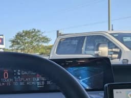 Ford Expedition Active 4x2 2026 — side view