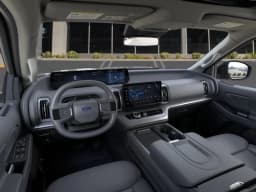 Ford Expedition Active 4x2 2025 — side view