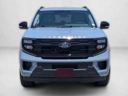 Ford Expedition Active 4x2 2026 — side view