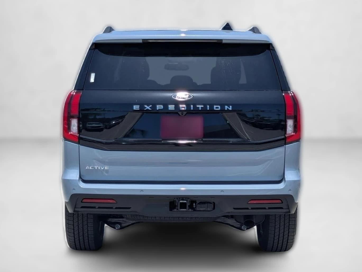 Ford Expedition Active 4x2 2026 — side view