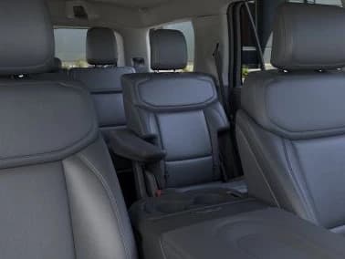 Ford Expedition Active 4x4 2026 — side view