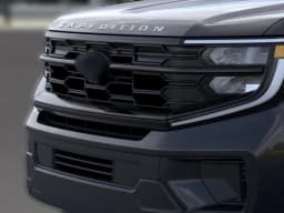 Ford Expedition Active 4x4 2026 — side view