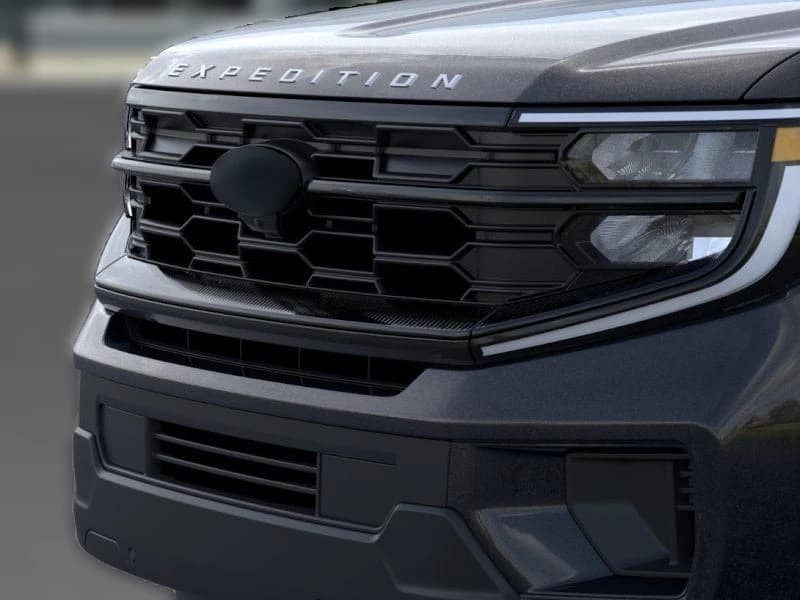 Ford Expedition Active 4x4 2026 — side view