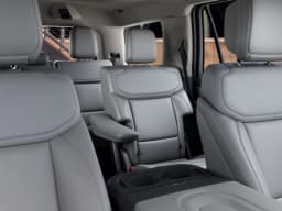 Ford Expedition Active 4x4 2027 — side view
