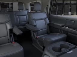 Ford Expedition Active 4x4 2026 — side view