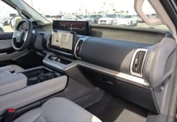 Ford Expedition Active 4x4 2026 — side view