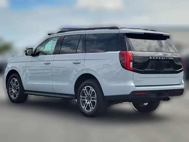 Ford Expedition Active 4x4 2026 — side view