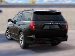 Ford Expedition Active 4x4 2027 — side view