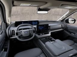 Ford Expedition Active 4x4 2027 — side view