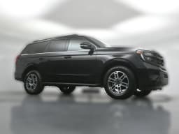 Ford Expedition Active 4x4 2026 — side view