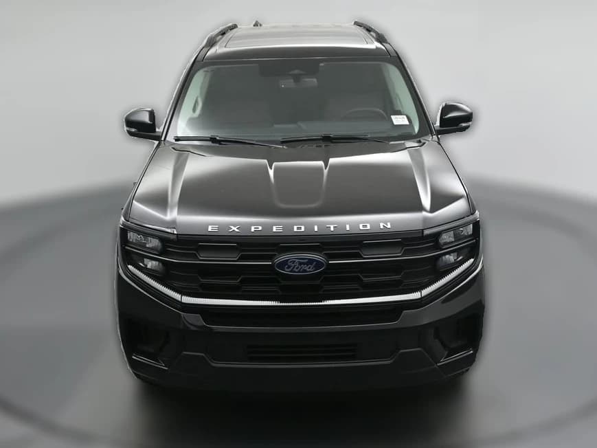 Ford Expedition Active 4x4 2026 — side view