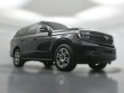 Ford Expedition Active 4x4 2026 — side view
