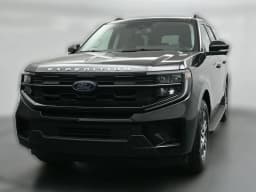 Ford Expedition Active 4x4 2026 — side view