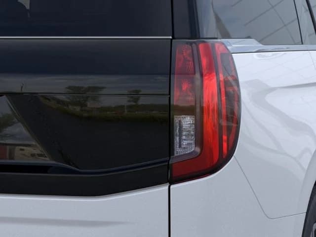 Ford Expedition Active 4x4 2026 — side view