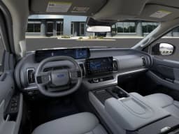 Ford Expedition Active 4x4 2026 — side view