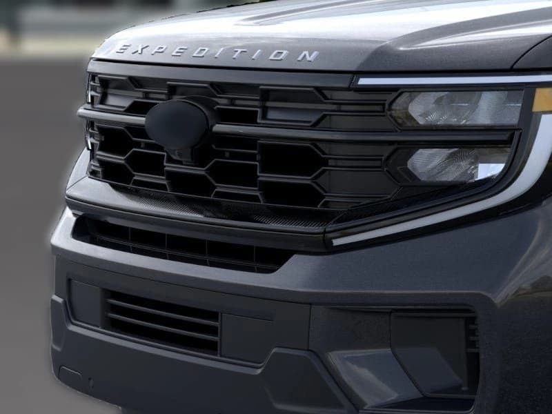 Ford Expedition Active 4x4 2026 — side view