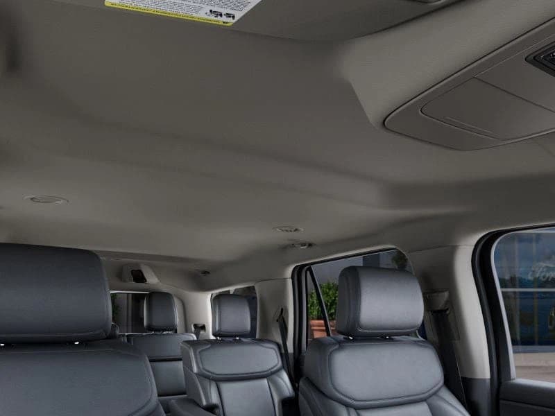 Ford Expedition Active 4x4 2027 — side view
