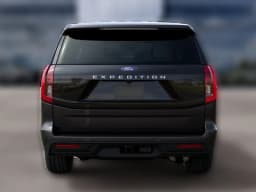 Ford Expedition Active 4x4 2027 — side view