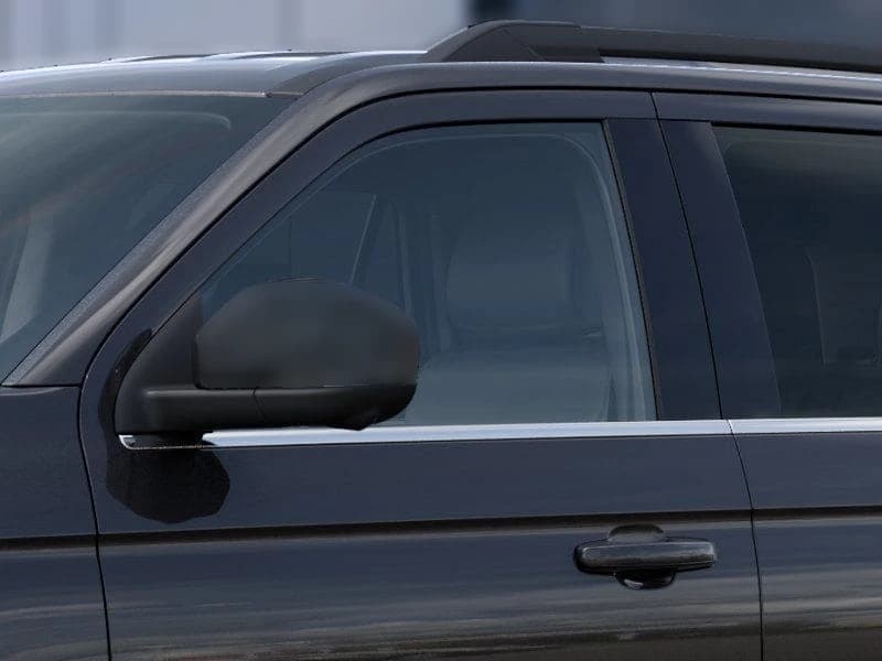 Ford Expedition Active 4x4 2027 — side view